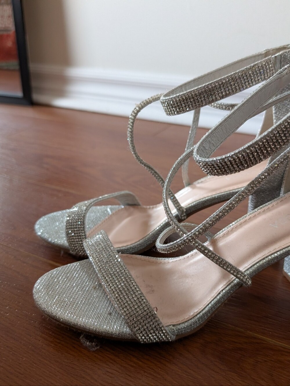 TOP Moda Silver Rhinestone Block Heels - Picture 2 of 7